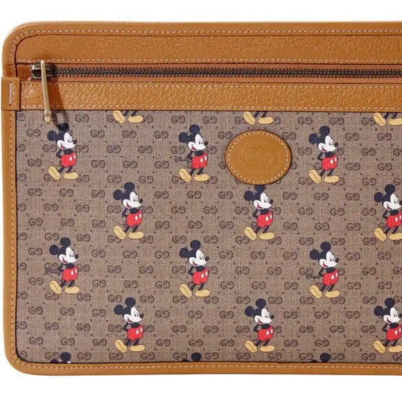 Gucci Disney pouch